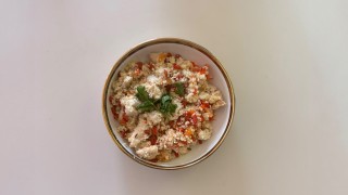 Kurczak z komosą ryżową i jagodami goji by Damesa