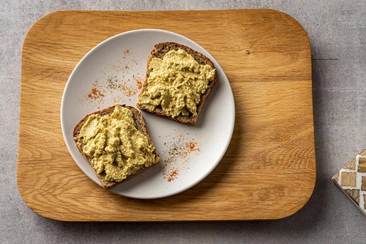Pan con pasta de aceitunas