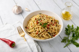 Aglio, olio e peperoncino
