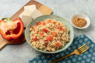 Risotto con tofu e burro di arachidi