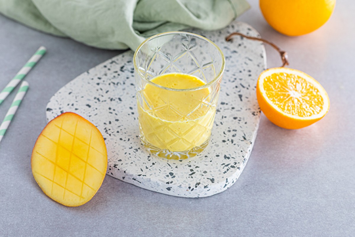 Fruitsmoothie met kurkuma