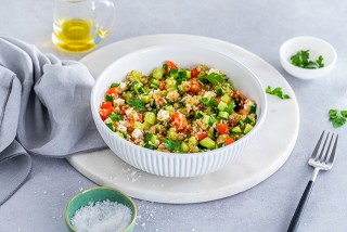 Insalata di quinoa con feta