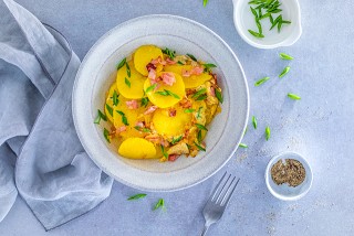 Aardappelsalade met ham en ui